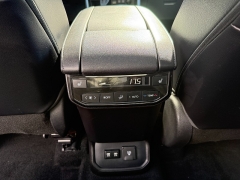 Used 2020  Toyota Highlander 4d SUV AWD Platinum at North Country Auto near Presque Isle, ME