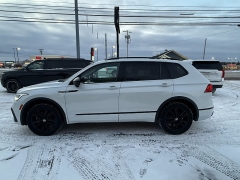 Used 2022  Volkswagen Tiguan 2&period;0T SE R-Line Black 4MOTION at North Country Auto near Presque Isle&comma; ME