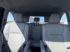 Used 2019  Toyota Highlander 4d SUV AWD XLE at North Country Auto near Presque Isle, ME