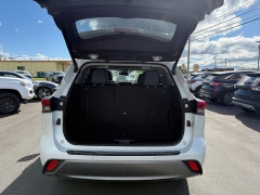 Used 2020  Toyota Highlander 4d SUV AWD Platinum at North Country Auto near Presque Isle, ME