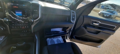 Used 2025  Ram 1500 4WD Big Horn Crew Cab 5'7" Box Lvl 2 at North Country Auto near Presque Isle&comma; ME