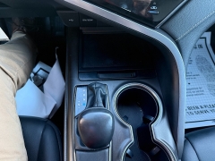 Used 2022  Toyota Camry SE Auto at North Country Auto near Presque Isle&comma; ME