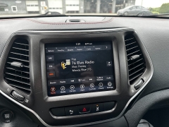 Used 2021 Jeep Cherokee Trailhawk 4x4 at North Country Auto near Presque Isle, ME