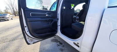 Used 2025  Ram 1500 4WD Big Horn Crew Cab 5'7" Box Lvl 2 at North Country Auto near Presque Isle&comma; ME