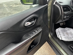 Used 2021 Jeep Cherokee Trailhawk 4x4 at North Country Auto near Presque Isle, ME