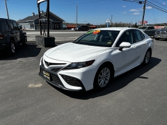 Used 2022  Toyota Camry SE Auto at North Country Auto near Presque Isle, ME
