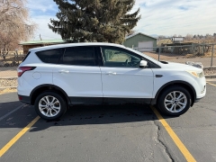 Used 2017  Ford Escape 4d SUV 4WD SE at Naples Auto Sales near Vernal&comma; UT