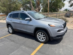 Used 2014  Jeep Cherokee 4d SUV 4WD Latitude V6 at Naples Auto Sales near Vernal&comma; UT
