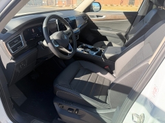 Used 2025  Volkswagen Atlas 2&period;0T SEL 4MOTION at Naples Auto Sales near Vernal&comma; UT