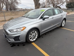 Used 2020  Ford Fusion Hybrid 4d Sedan FWD SE at Naples Auto Sales near Vernal&comma; UT