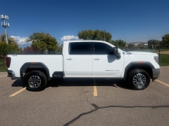 Used 2022  GMC Sierra 2500HD 4WD Crew Cab 159" SLE Dsl at Naples Auto Sales near Vernal&comma; UT