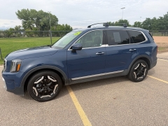 Used 2025  Kia Telluride S AWD at Naples Auto Sales near Vernal&comma; UT