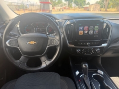 Used 2018  Chevrolet Traverse 4d SUV AWD LT Cloth w&sol;1LT at Naples Auto Sales near Vernal&comma; UT