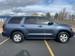 Used 2018  Toyota Sequoia 4d SUV 4WD SR5 at Naples Auto Sales near Vernal, UT