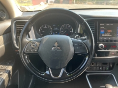 Used 2020 Mitsubishi Outlander 4d SUV AWC SE at Naples Auto Sales near Vernal, UT