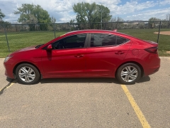Used 2020  Hyundai Elantra 4d Sedan SEL at Naples Auto Sales near Vernal&comma; UT