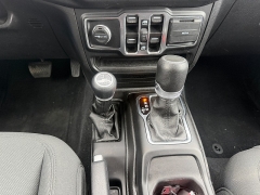 Used 2023  Jeep Gladiator Sport S 4x4 at Naples Auto Sales near Vernal&comma; UT