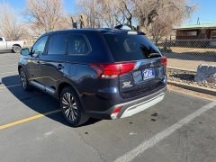 Used 2020  Mitsubishi Outlander 4d SUV AWC ES at Naples Auto Sales near Vernal&comma; UT