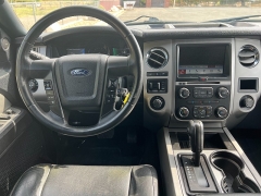 Used 2016 Ford Expedition 4d SUV 4WD XLT at Naples Auto Sales near Vernal, UT