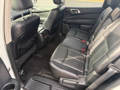 Used 2019  Nissan Pathfinder 4d SUV 4WD SL at Naples Auto Sales near Vernal&comma; UT