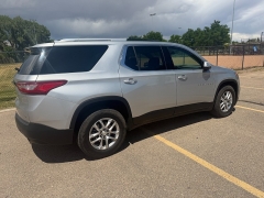 Used 2018  Chevrolet Traverse 4d SUV AWD LT Cloth w&sol;1LT at Naples Auto Sales near Vernal&comma; UT