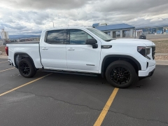 Used 2022  GMC Sierra 1500 4WD Crew Cab 157" Elevation at Naples Auto Sales near Vernal&comma; UT