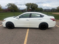 Used 2016  Nissan Altima 4d Sedan 2&period;5L at Naples Auto Sales near Vernal&comma; UT