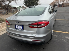 Used 2020  Ford Fusion Hybrid 4d Sedan FWD SE at Naples Auto Sales near Vernal&comma; UT