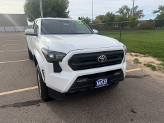 Used 2024  Toyota Tacoma 4WD SR5 Double Cab 6ft Bed AT at Naples Auto Sales near Vernal&comma; UT