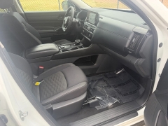 Used 2024  Nissan Pathfinder S 4WD at Naples Auto Sales near Vernal&comma; UT