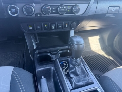 Used 2020  Toyota Tacoma 4WD Double Cab TRD Off-Road Auto at Naples Auto Sales near Vernal&comma; UT