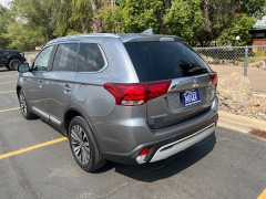Used 2020 Mitsubishi Outlander 4d SUV AWC SE at Naples Auto Sales near Vernal, UT