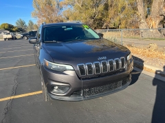 Used 2019  Jeep Cherokee 4d SUV 4WD Latitude Plus 3.2L at Naples Auto Sales near Vernal, UT