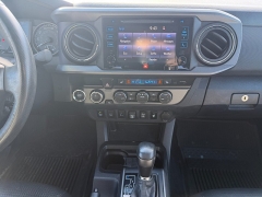 Used 2019  Toyota Tacoma 4WD Double Cab TRD Sport Longbed at Naples Auto Sales near Vernal&comma; UT