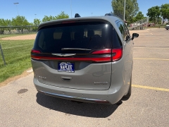 Used 2023  Chrysler Pacifica Limited FWD at Naples Auto Sales near Vernal&comma; UT