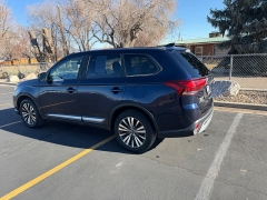 Used 2020  Mitsubishi Outlander 4d SUV AWC ES at Naples Auto Sales near Vernal&comma; UT