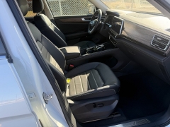 Used 2025  Volkswagen Atlas 2&period;0T SEL 4MOTION at Naples Auto Sales near Vernal&comma; UT