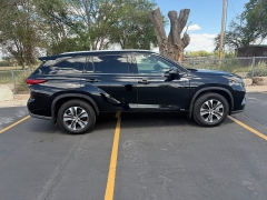 Used 2022  Toyota Highlander Hybrid XLE AWD at Naples Auto Sales near Vernal&comma; UT