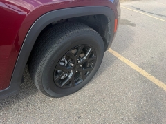 Used 2025  Jeep Grand Cherokee Altitude 4x4 at Naples Auto Sales near Vernal&comma; UT