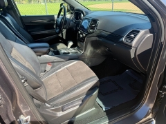 Used 2020  Jeep Grand Cherokee 4d SUV 4WD Laredo Altitude at Naples Auto Sales near Vernal&comma; UT