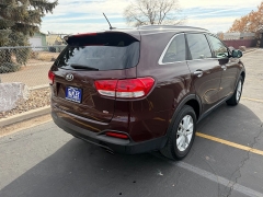 Used 2017  Kia Sorento 4d SUV FWD L at Naples Auto Sales near Vernal&comma; UT