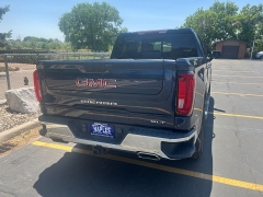 Used 2020 GMC Sierra 1500 4WD Crew Cab SLT at Naples Auto Sales near Vernal, UT