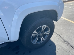 Used 2017 Toyota Tacoma 4WD Double Cab TRD Sport Auto at Naples Auto Sales near Vernal, UT