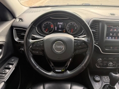 Used 2020  Jeep Cherokee 4d SUV 4WD Latitude Plus Altitude 2&period;4L at Naples Auto Sales near Vernal&comma; UT