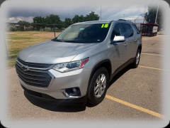 Used 2018  Chevrolet Traverse 4d SUV AWD LT Cloth w&sol;1LT at Naples Auto Sales near Vernal&comma; UT