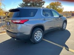 Used 2020  Chevrolet Traverse 4d SUV AWD LT Cloth w/1LT at Naples Auto Sales near Vernal, UT