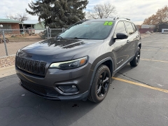 Used 2020  Jeep Cherokee 4d SUV 4WD Latitude Plus Altitude 2&period;4L at Naples Auto Sales near Vernal&comma; UT