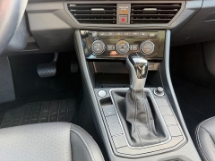 Used 2024  Volkswagen Jetta SE Auto at Naples Auto Sales near Vernal&comma; UT