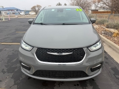Used 2023  Chrysler Pacifica Touring L FWD at Naples Auto Sales near Vernal&comma; UT