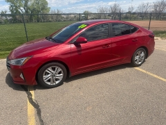 Used 2020  Hyundai Elantra 4d Sedan SEL at Naples Auto Sales near Vernal&comma; UT